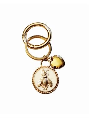 Gold Bee Medallion Key Ring with Heart Charm